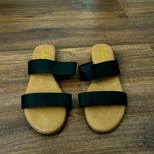 Flat Sandals/Slides